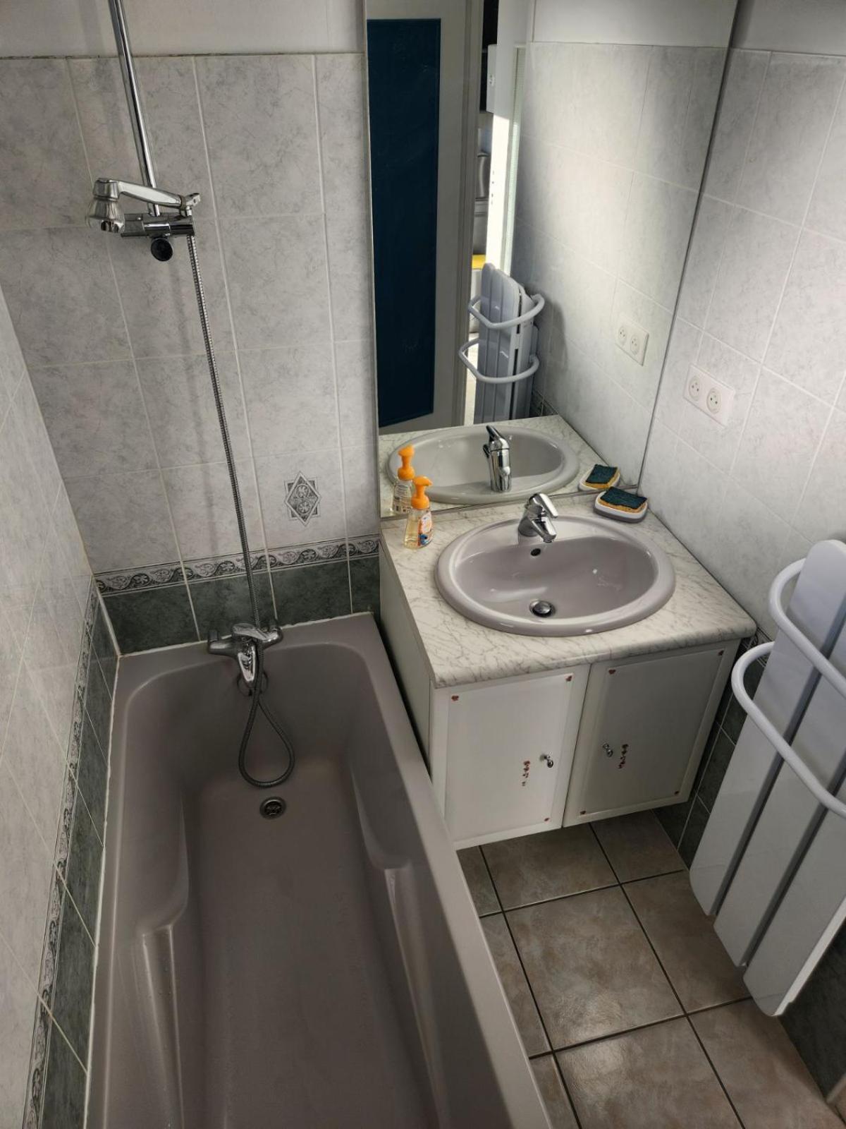 Logement Cosy Au Coeur D'Oradour Luaran gambar